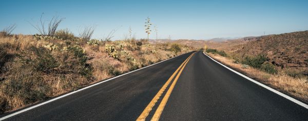 Blacktop Service in Baytown